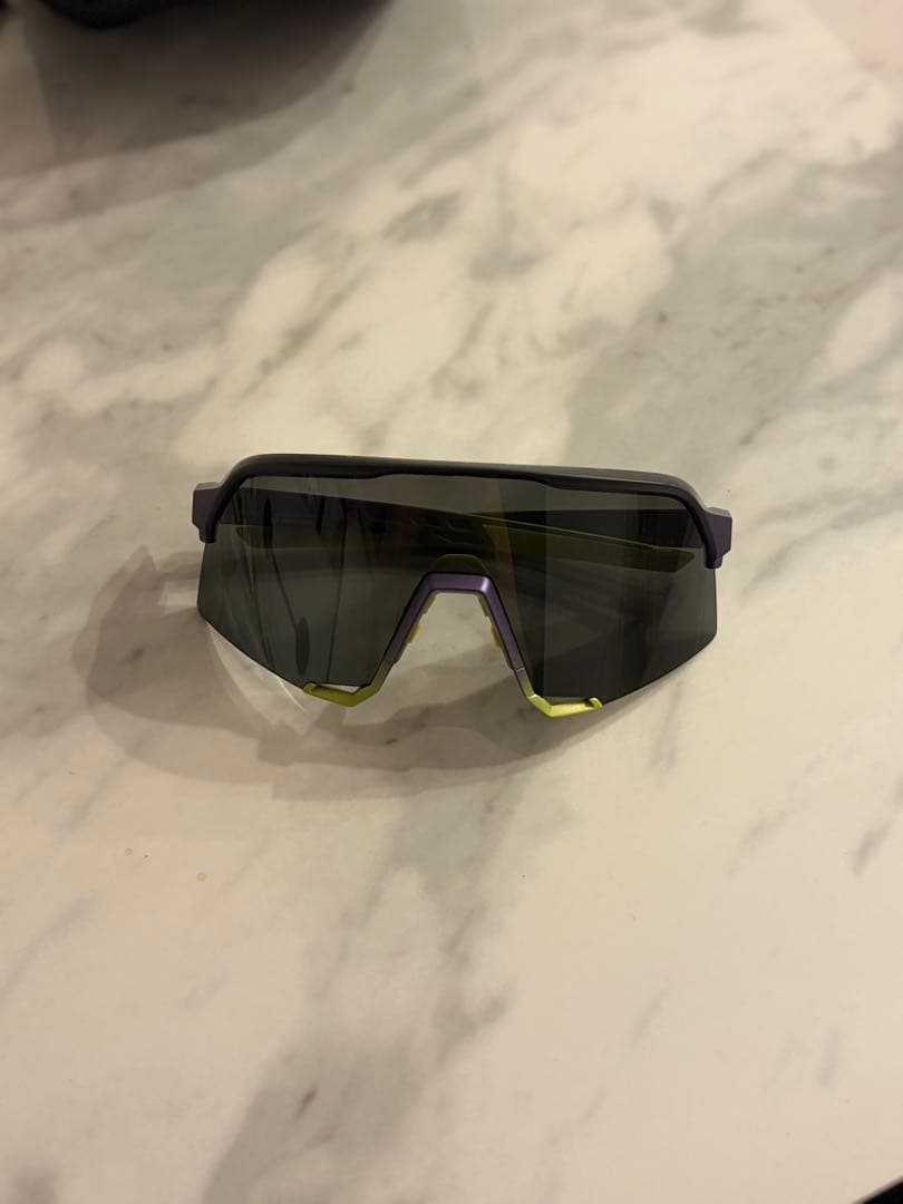 D*︎様 100% サングラス 紫/緑 ハードケース付き
