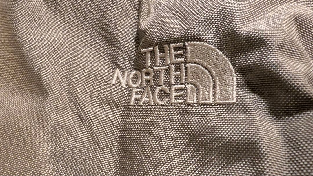 The North Face 32L 折りたたみバッグ