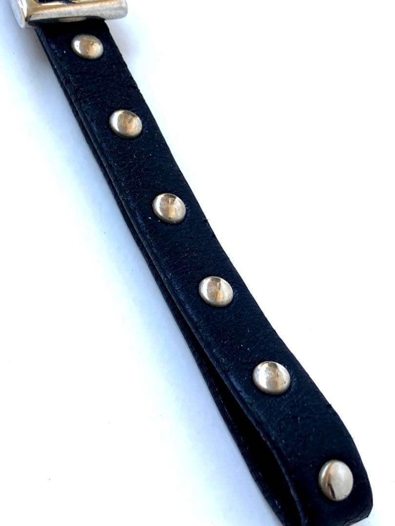 プラダ　ブラック革製ベルトデザインチャーム・ストラップ・スタッズ