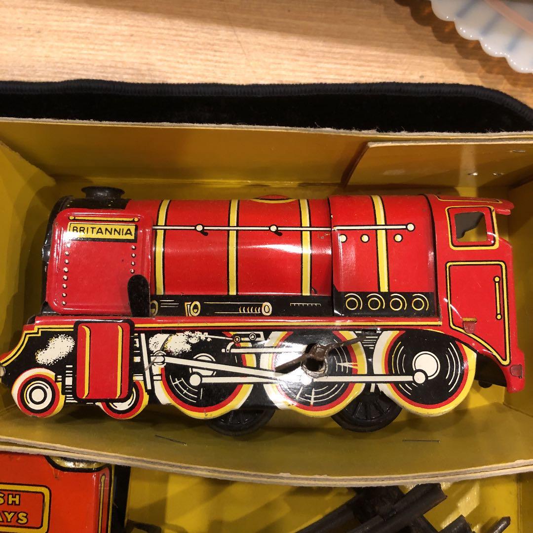 アンティーク　ゼンマイ仕掛けのイギリス製機関車セット