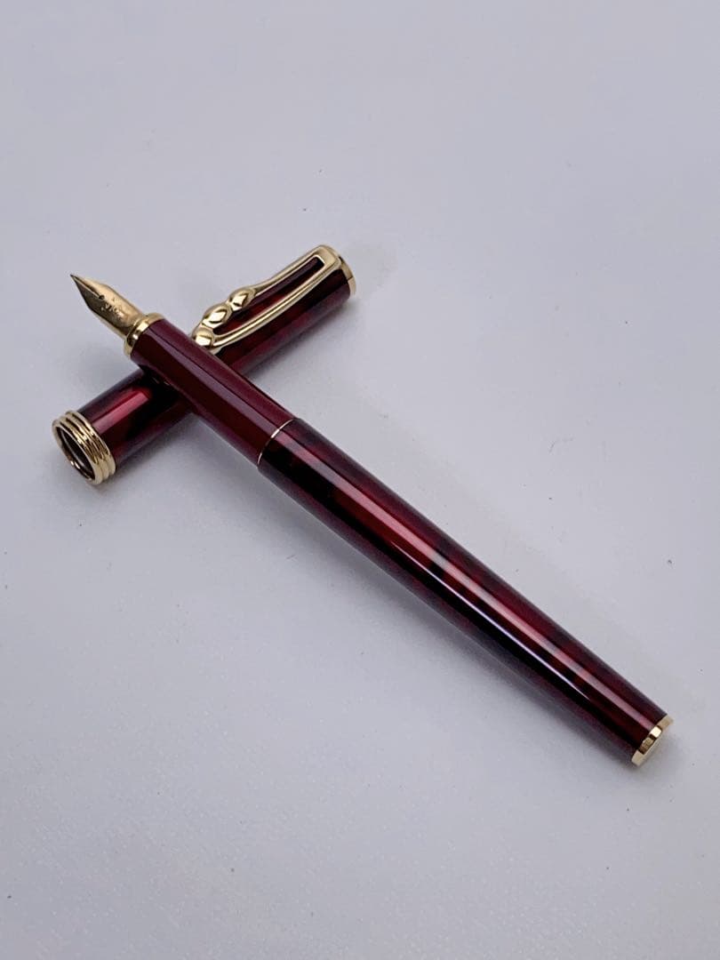 P022 極美品 PLATINUM プラチナ 万年筆 ペン先14K P 細