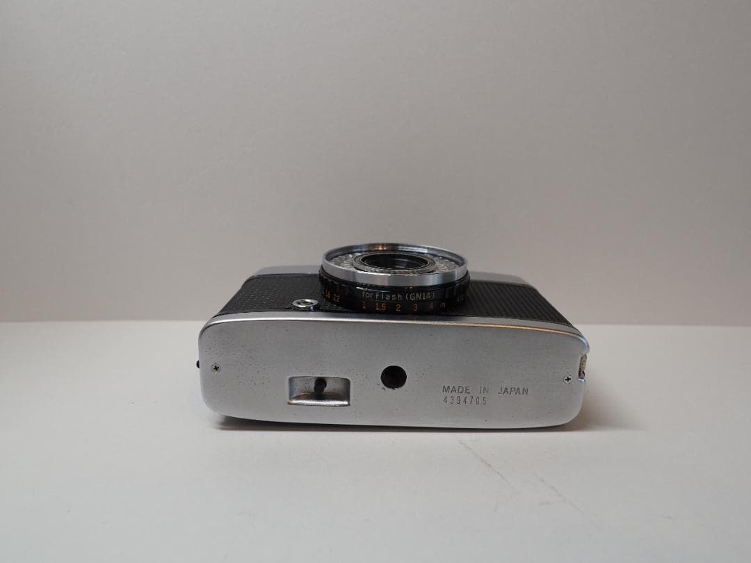 整備済 OLYMPUS PEN EE-3 オリンパス ハーフフィルムカメラ