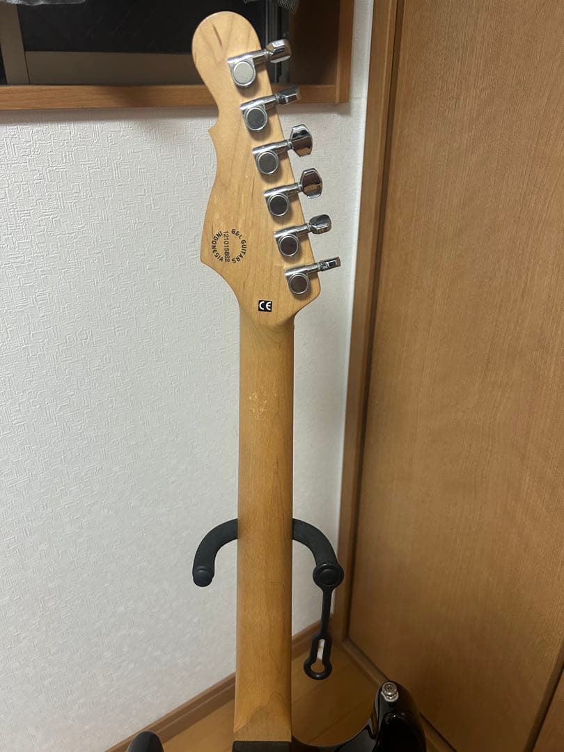 な*け様 G&L Legacy ストラトキャスター