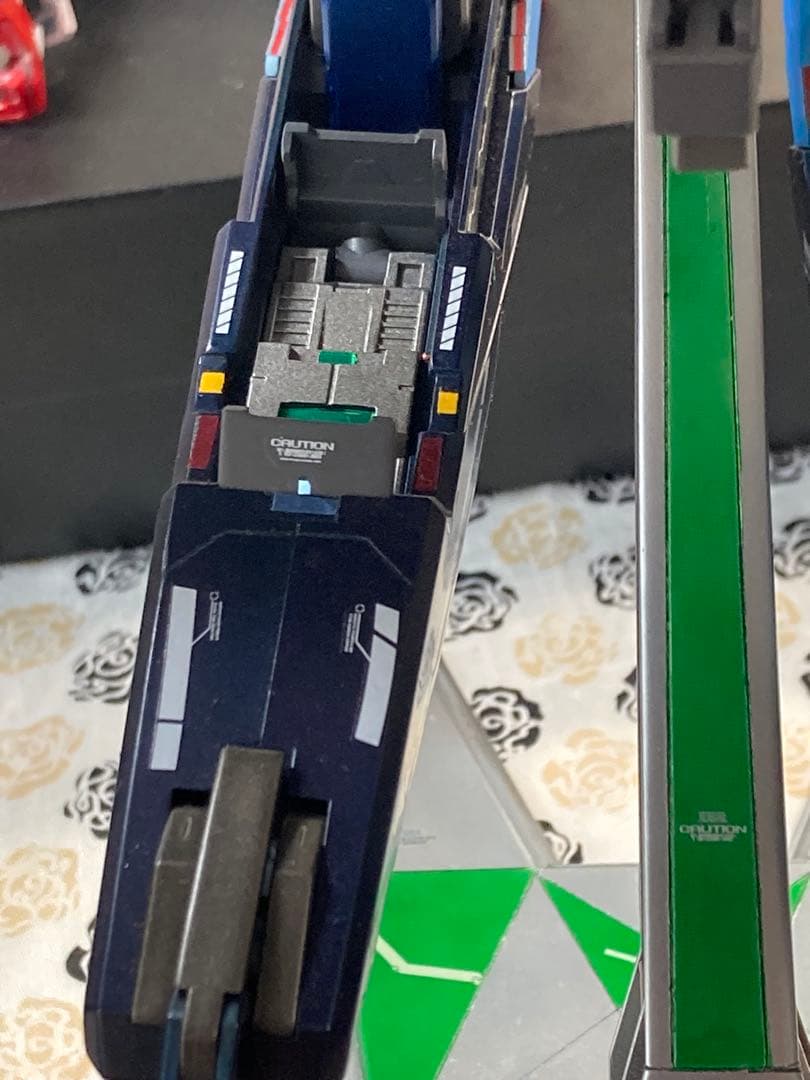 gnアームズ　RGエクシア　完成品　全塗装