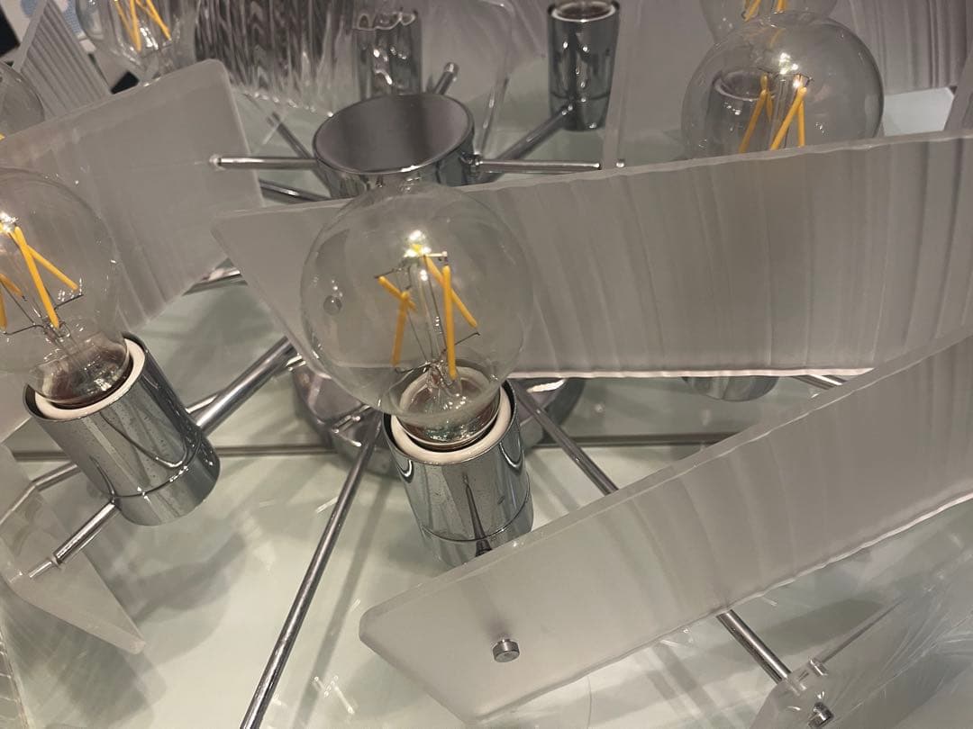 M*n様 KOIZUMI モダン シャンデリア　AA49274L