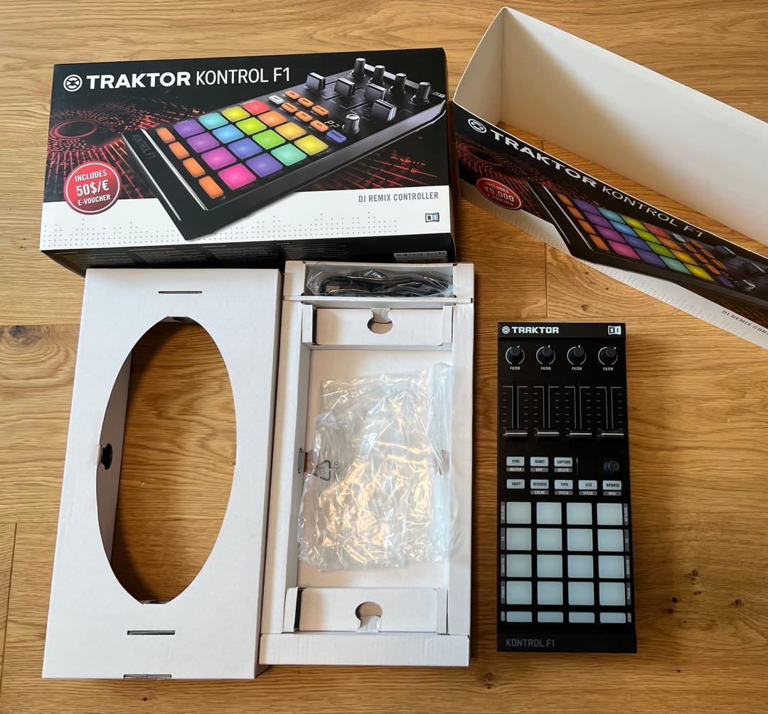 DTM・DAW TRAKTOR KONTROL F1 NATIVE INSTRUMENTS