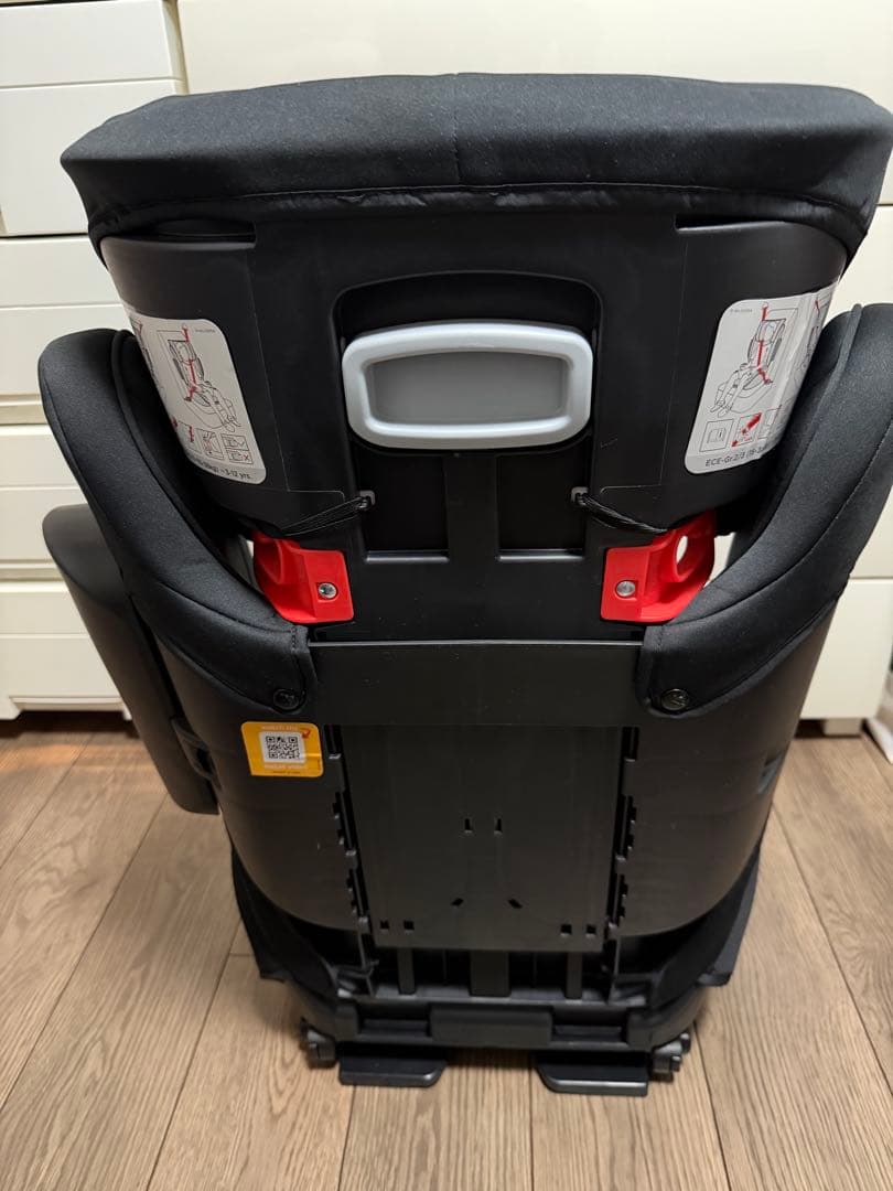 Joie ジュニアシート ブラック ISOFIX対応