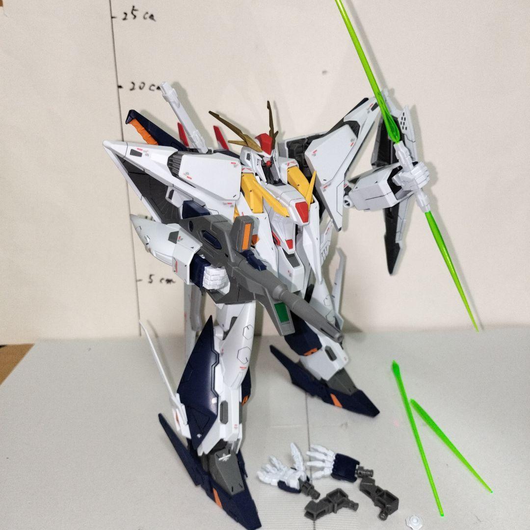 HG 1/144 クスィーガンダム 閃光のハサウェイ 塗装完成品 ガンプラ