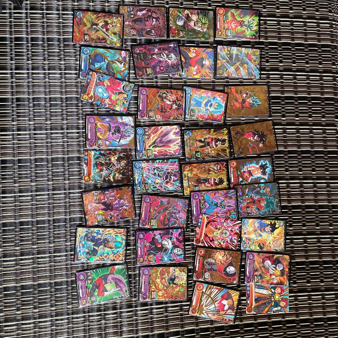 スーパードラゴンボールヒーローズなどのかーどがあります