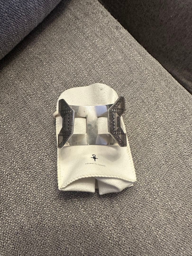 【美品】Adawat'n Tuareg アダワット トゥアレグ　バングル