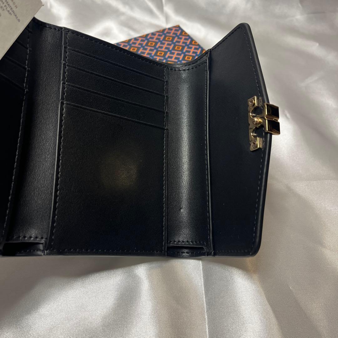 新品 TORY BURCH ブラック 三つ折り財布 箱付き