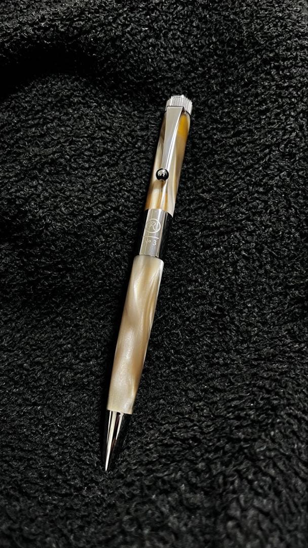 伊東屋 ROMEO ロメオNo.3 細軸 イタリアンべージュ