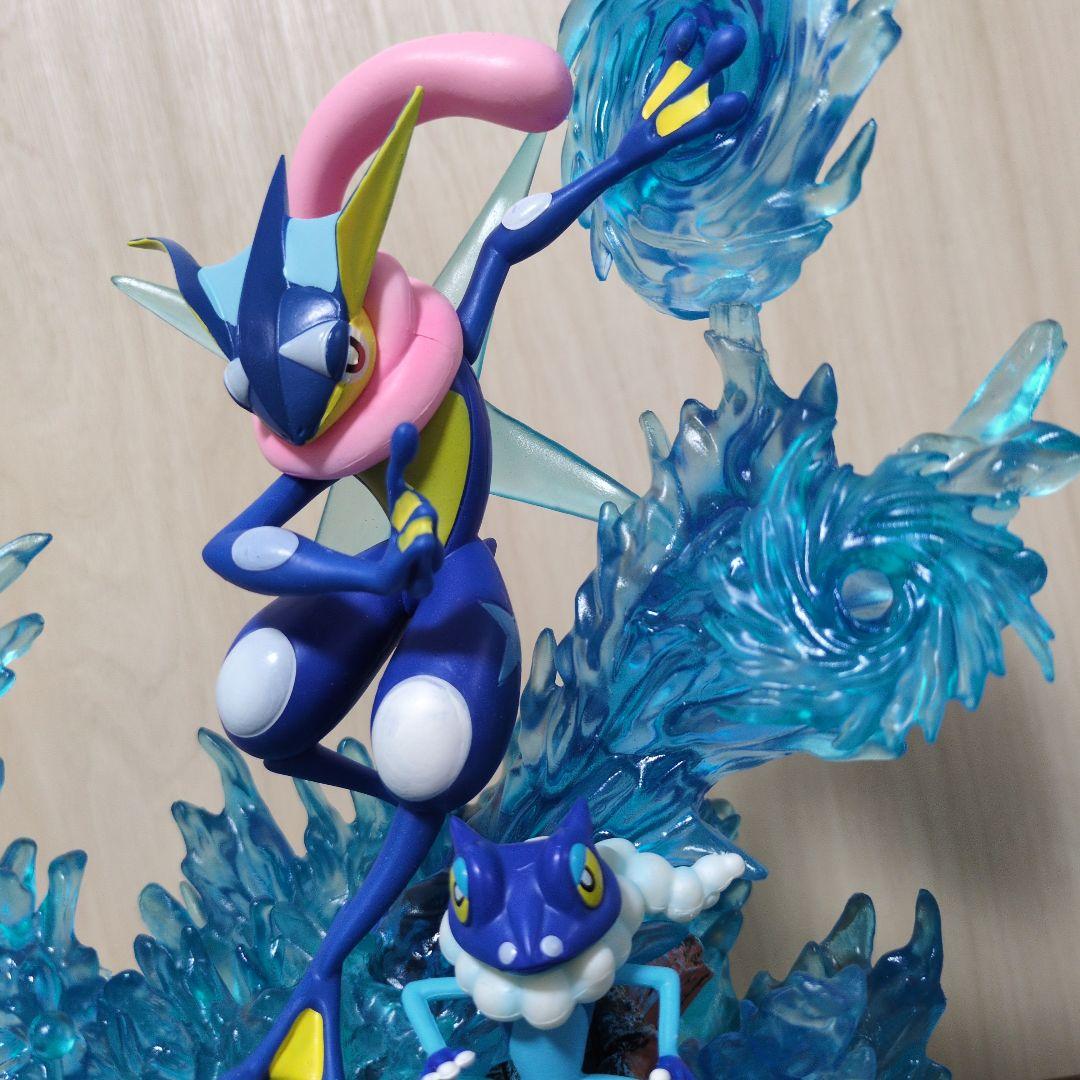 ポケモン　ゲッコウガ　ゲコガシラ　ケロマツ　フィギュア　ライト