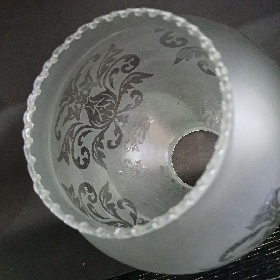 大正硝子　吹き硝子　腐食硝子　極上　レトロ　　腐蝕唐花細密硝子　輪花電気傘