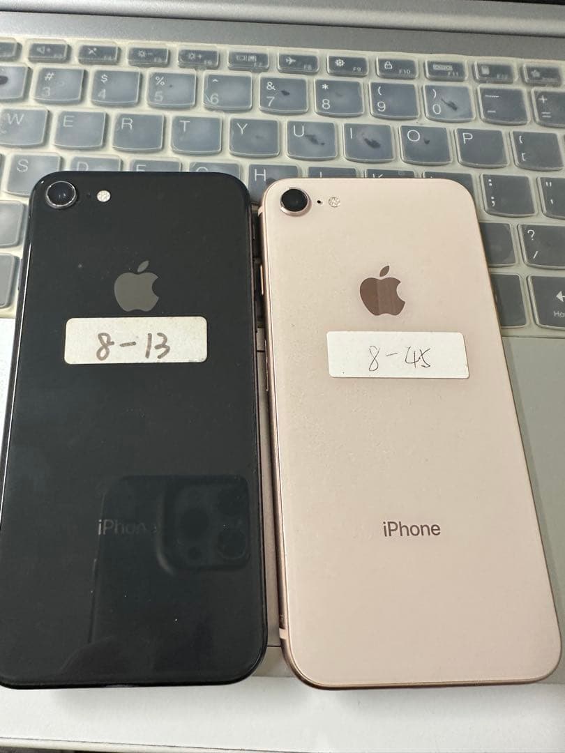 iPhone 8 ブラック・ゴールド 2台ジャンク