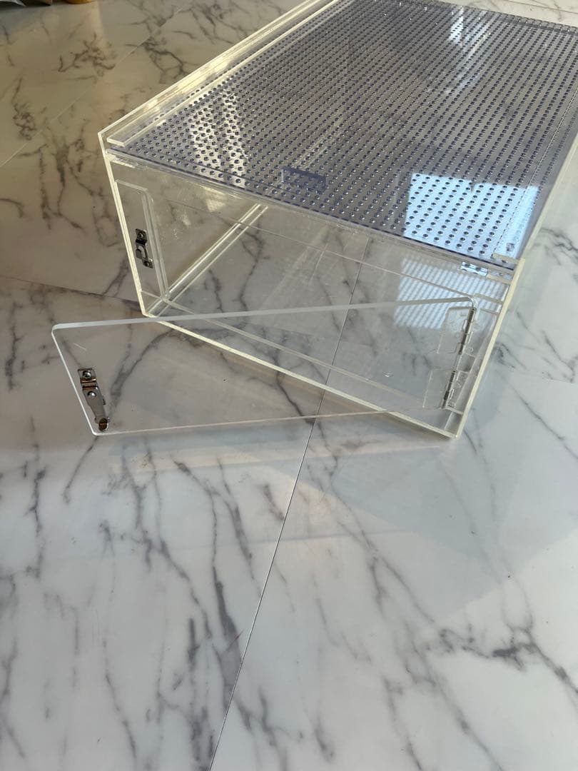 爬虫類アクリルケージ②