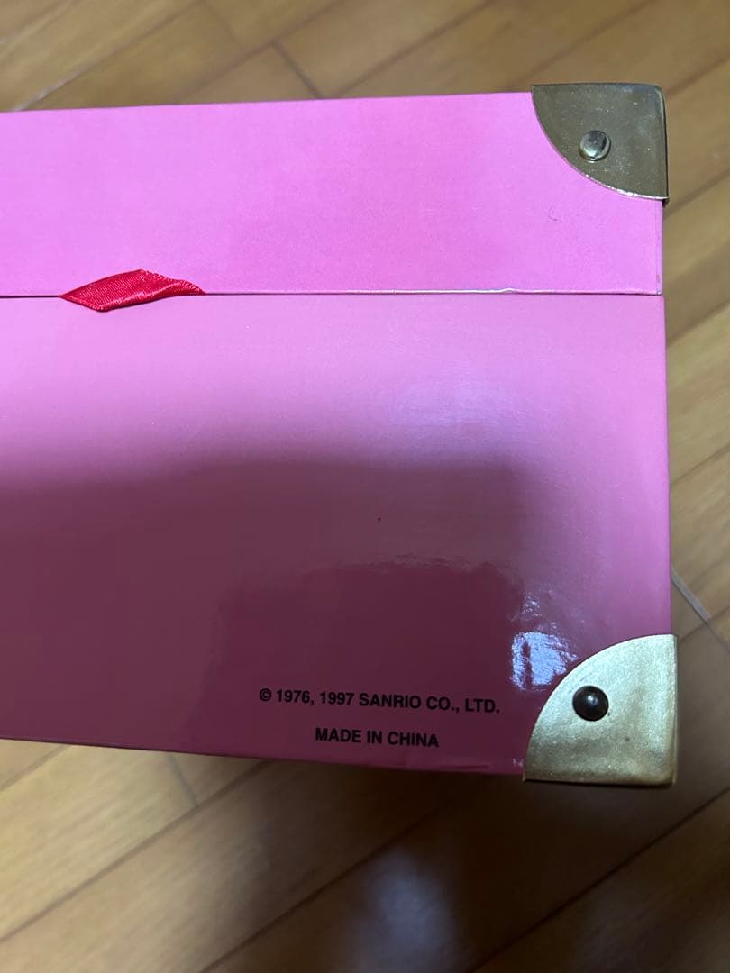 1997年アンティークレトロハローキティぬいぐるみ専用Box付き【未開封】非売品