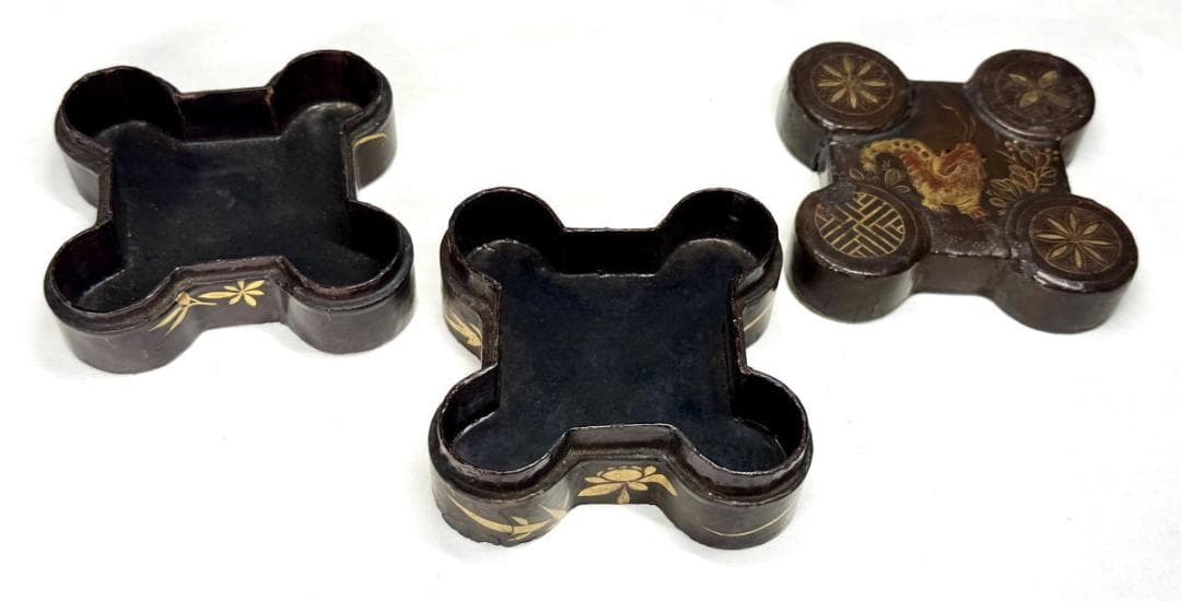 明末清初時代 木製珍獣花草文蒔絵二段小物入れ 漆器 時代物 唐物 WWWT084