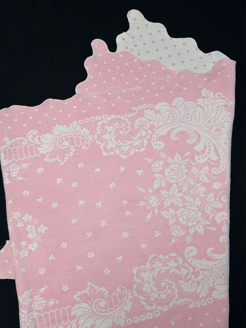 ヴィンテージアンティーク布　ピンク　水玉　テーブルクロス