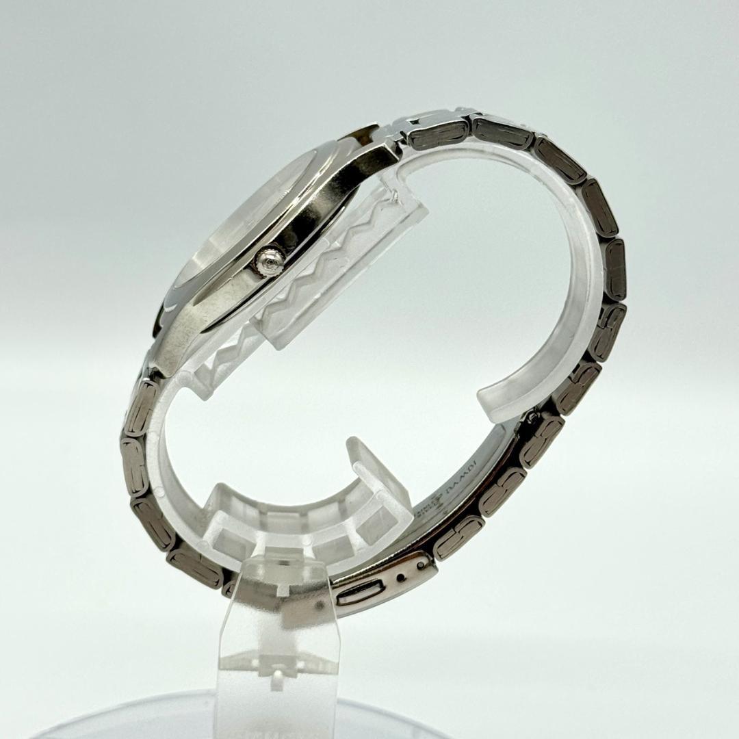 稼働品 GUCCI グッチ 腕時計 デイト シルバー文字盤 クォーツ ３針