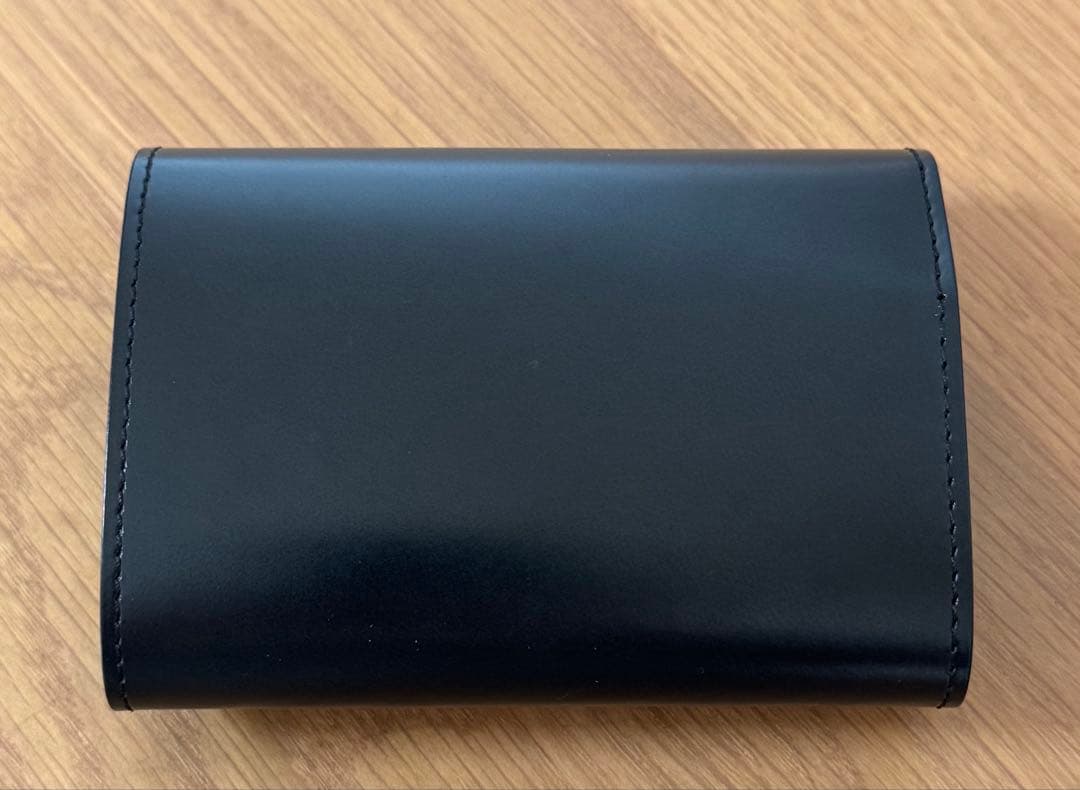 【美品】アブラサスabrAsusいっぱい入る小さい財布 ブラック 箱付き 日本製