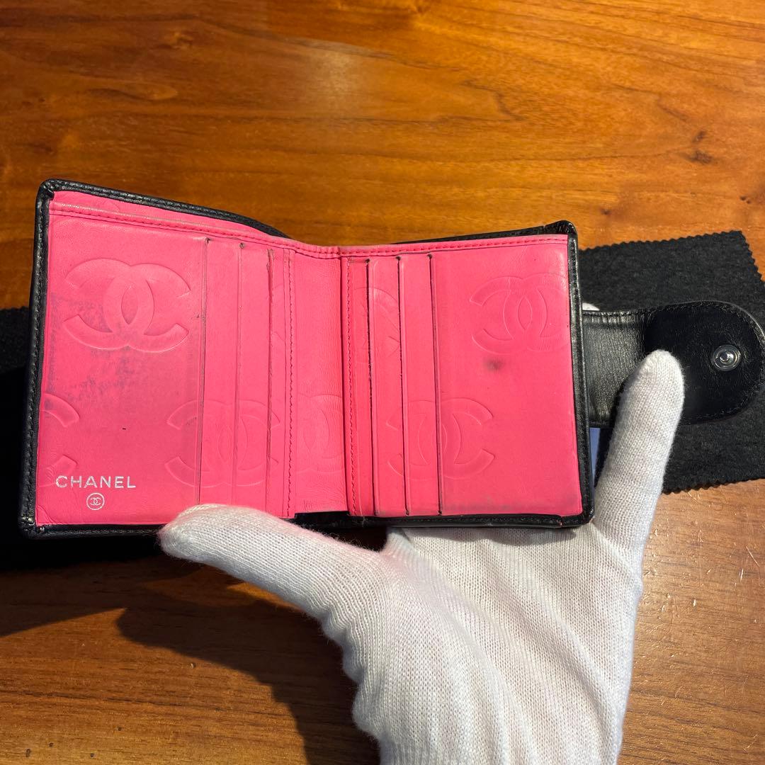 シャネル　CHANEL カンボンライン　二つ折り財布　がま口　ブラック　レザー