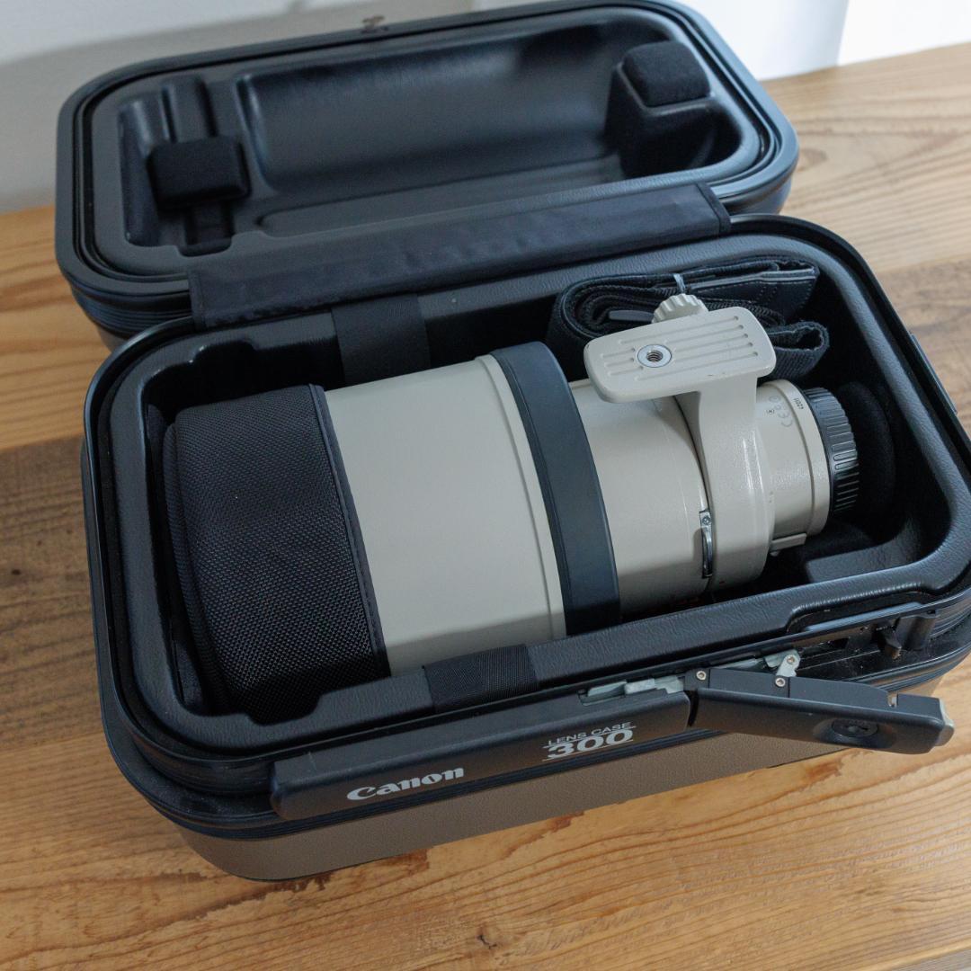 美品 キヤノン EF300mm F2.8L IS USM ケース付き