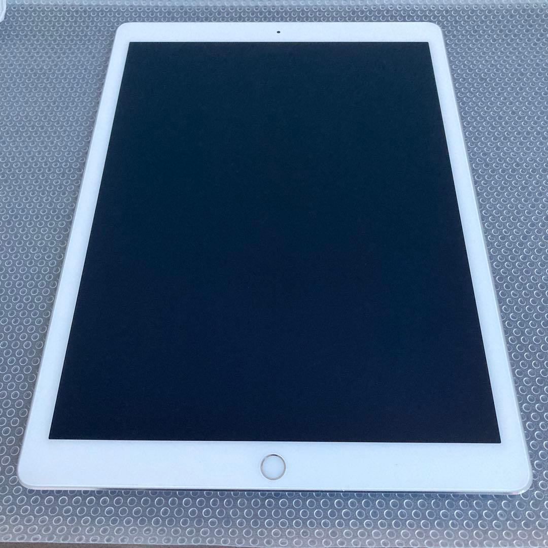 3043 外観美品☆iPad Pro 128GB 12.9インチ WIFIモデル