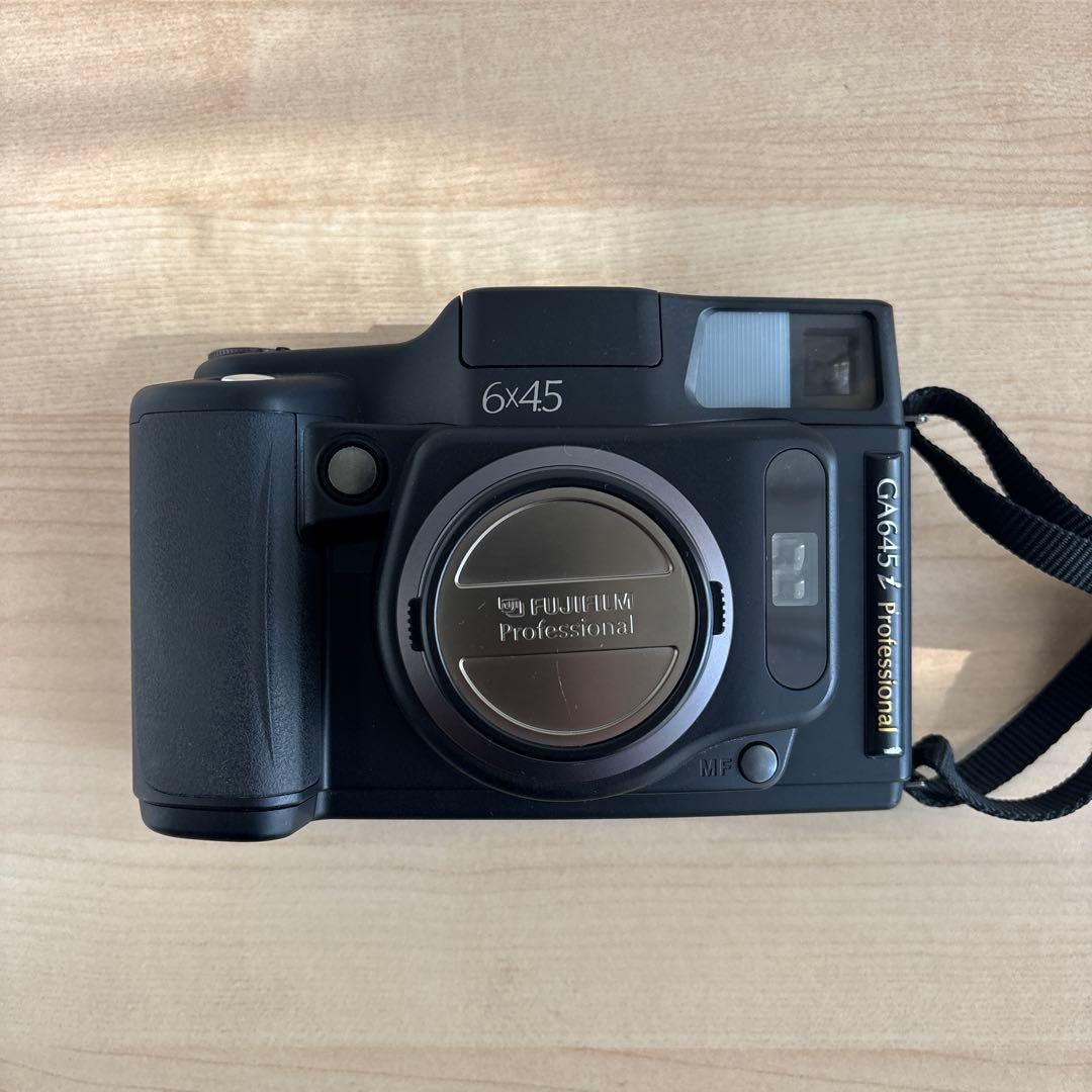 FUJI GA645i Professional 6x45フィルムカメラ