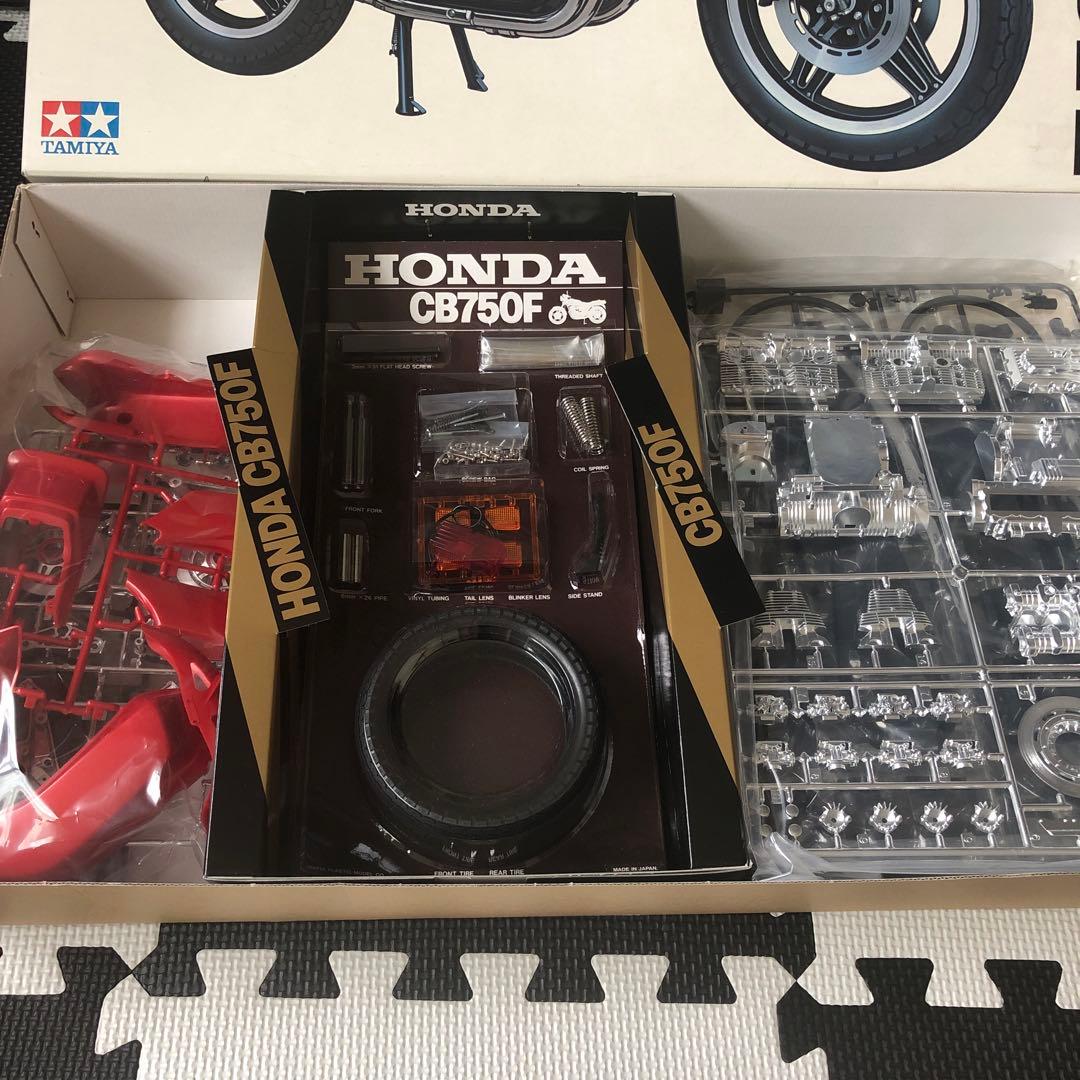 タミヤ　1/6 ホンダCB750F
