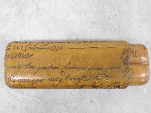 ▲希少/廃盤品 ゴールデンパティーヌ スクリット カリグラフィ シガーケース