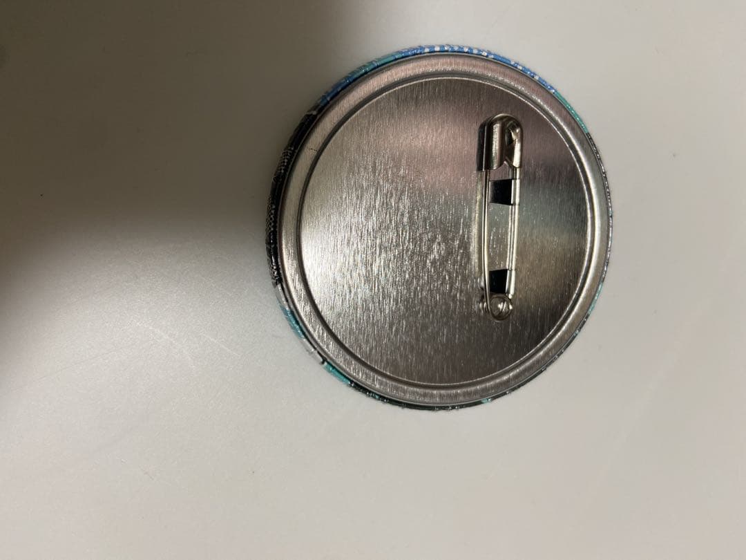 ブルーロック　バレンタイン　チョコ　缶バッジ　糸師凛　数量1個