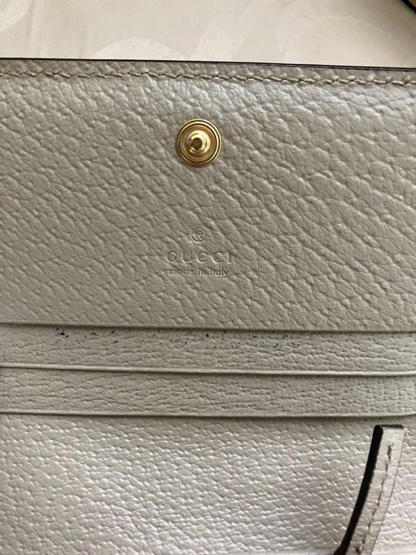 ⭐️【GUCCI】GGキャンバス 二つ折り財布⭐︎箱あり⭐️