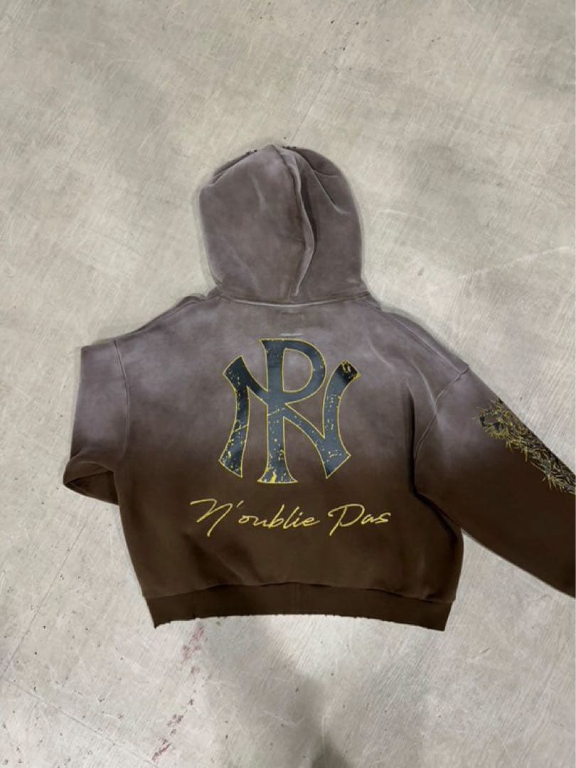 dripパーカー　NOUBLIE PAS