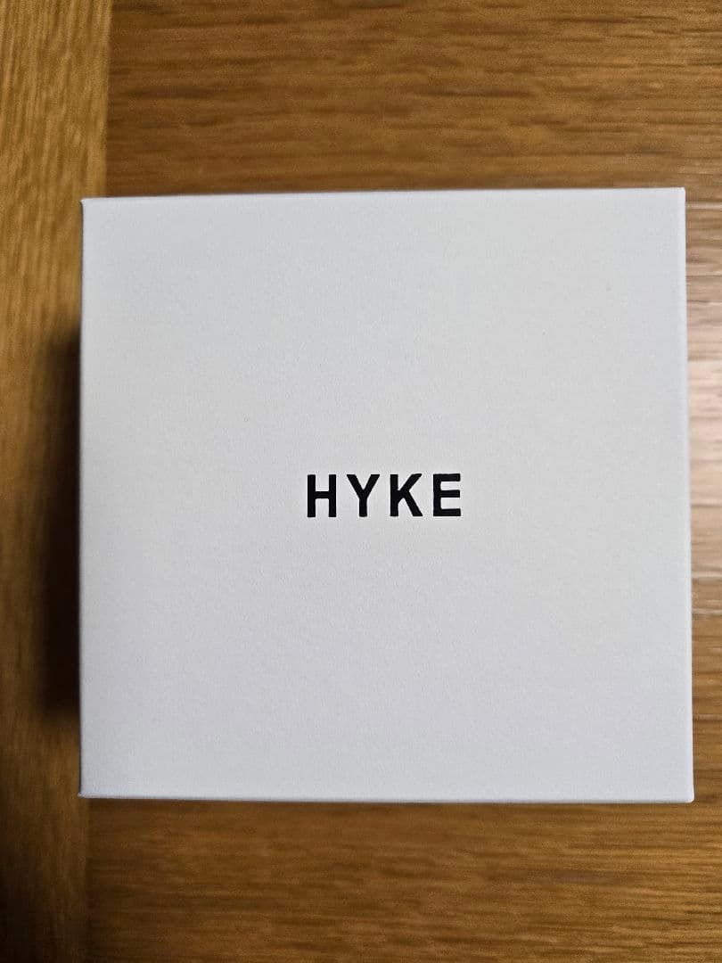 HYKE ピアス　未使用品