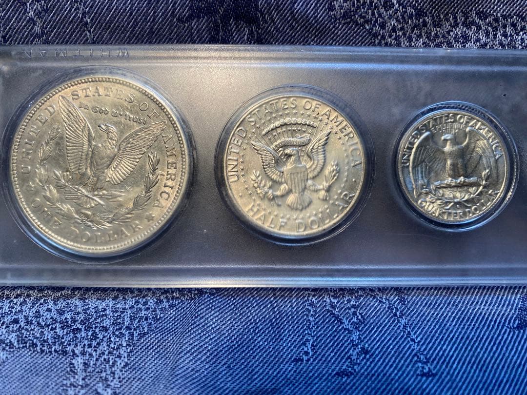 アメリカの未使用の貨幣セットです。