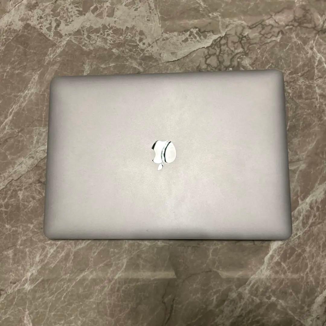 MacBook Pro 13インチ (2016) 本体