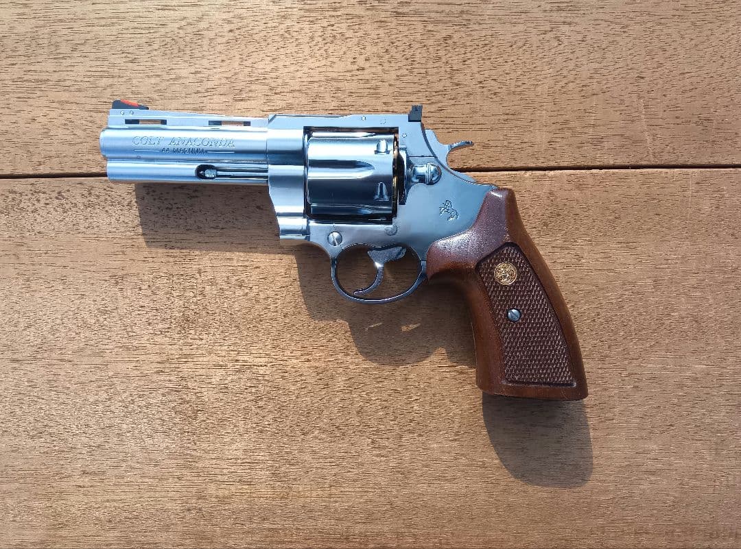 マルシン コルト アナコンダ ４インチ シルバーABS 木製グリップ