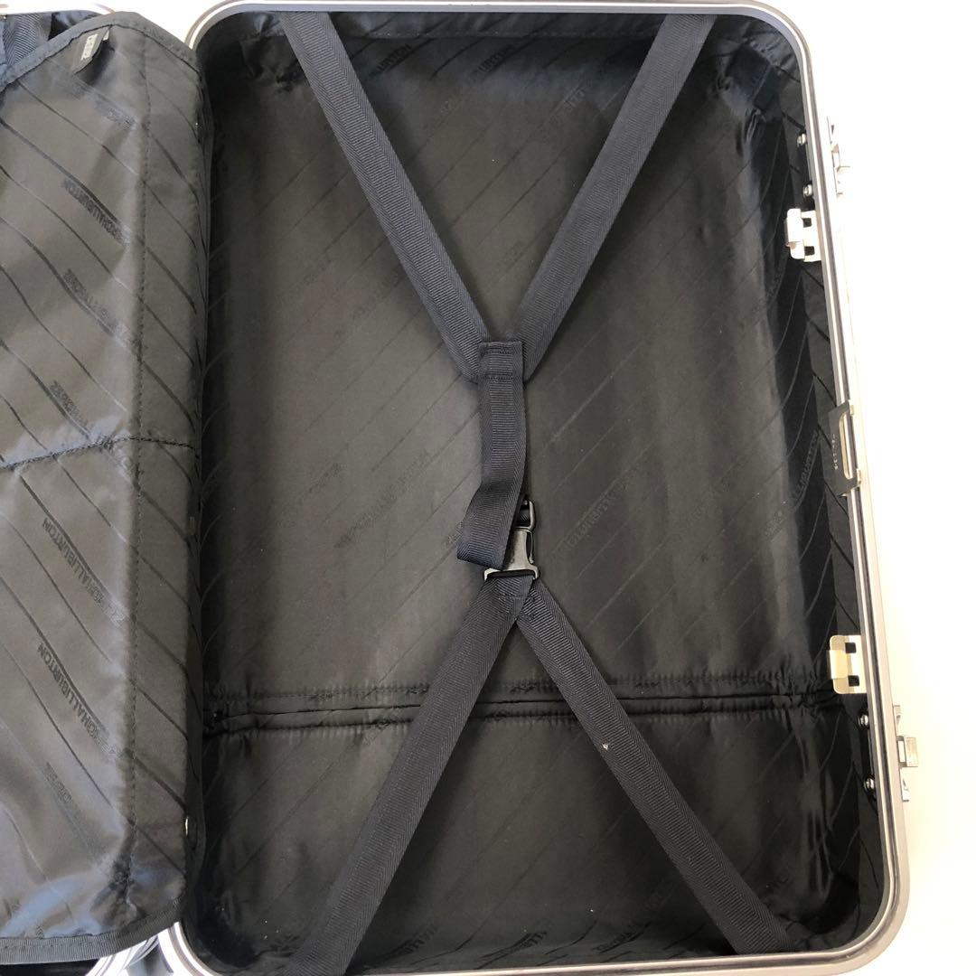 ゼロハリバートン　2輪　スーツケース　31L キャリーケース　機内持ち込み可能