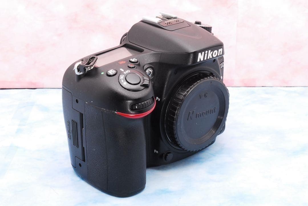 ニコン D7100★ハイアマチュア★一眼レフカメラ★超望遠レンズ付Wレンズ