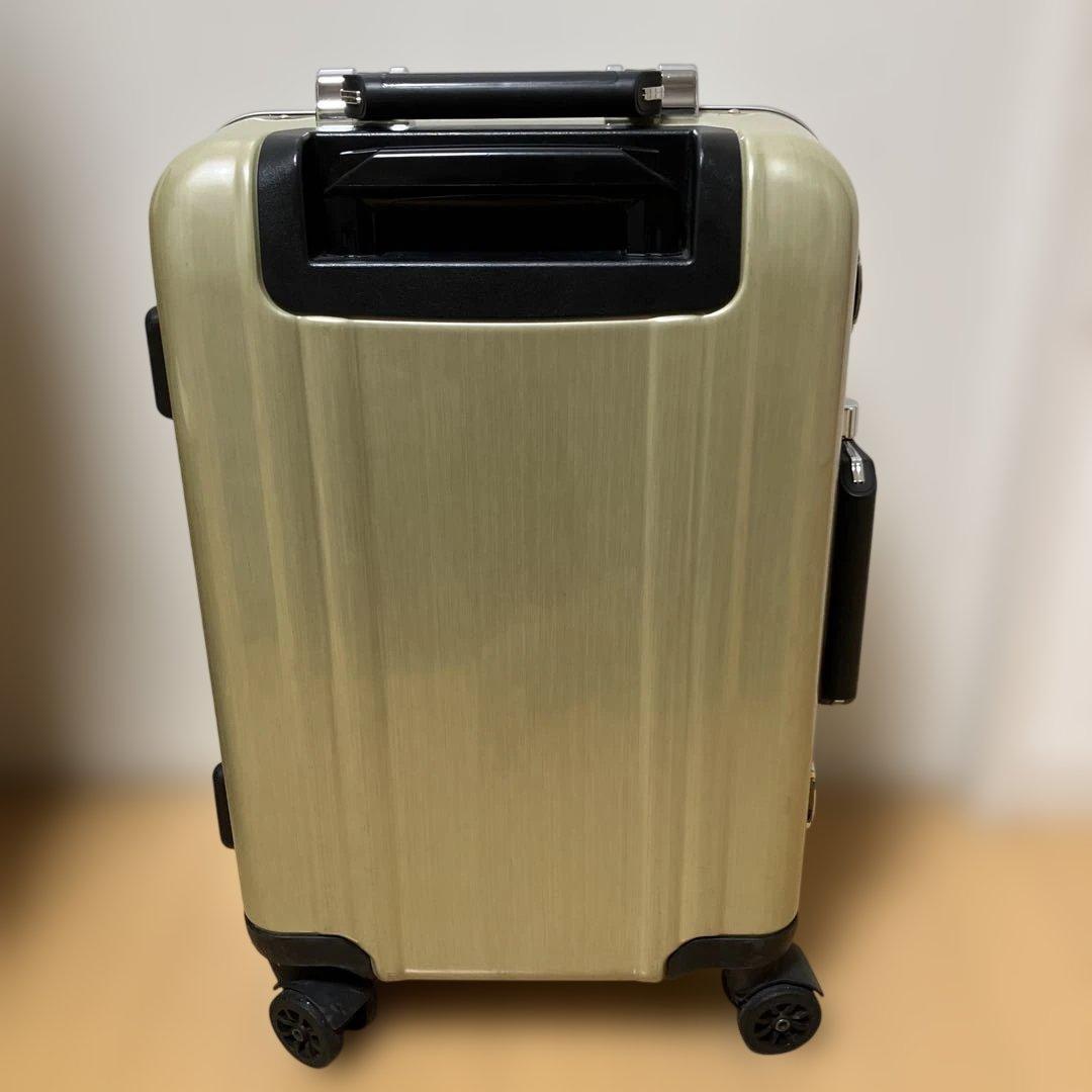 う*ま様 ゼロハリバートン キャリーケース アルミ コーティング 機内 持込 サ