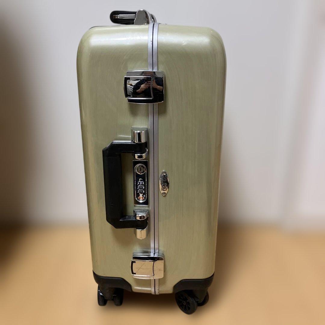 う*ま様 ゼロハリバートン キャリーケース アルミ コーティング 機内 持込 サ
