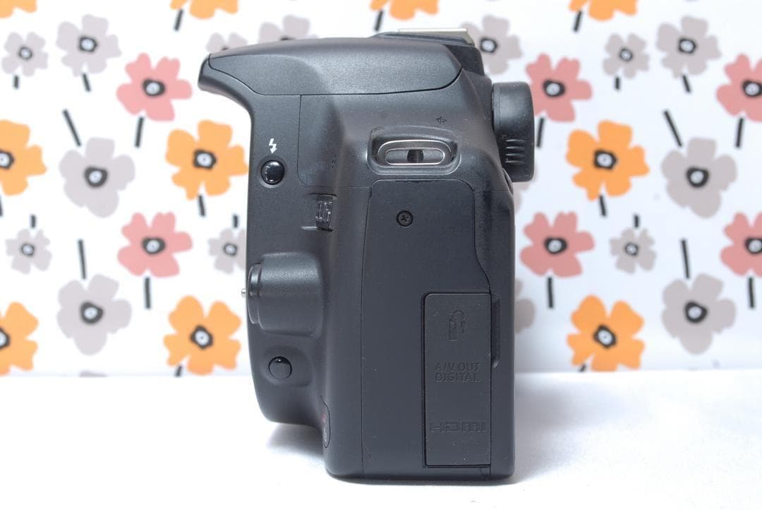 ❤Canon Kiss X3❤軽量＆入門モデル❤バッテリー2個付き❤スマホ転送可