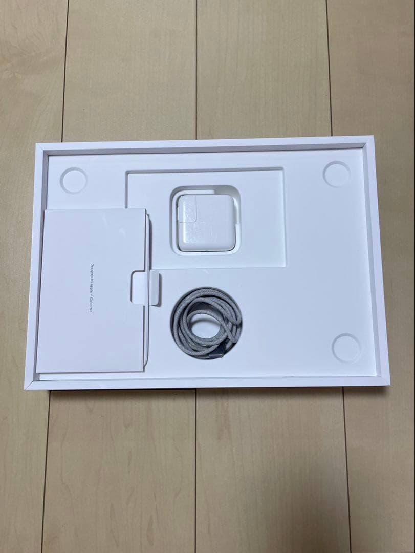 【美品】MacBook Air 本体　M2 16GB