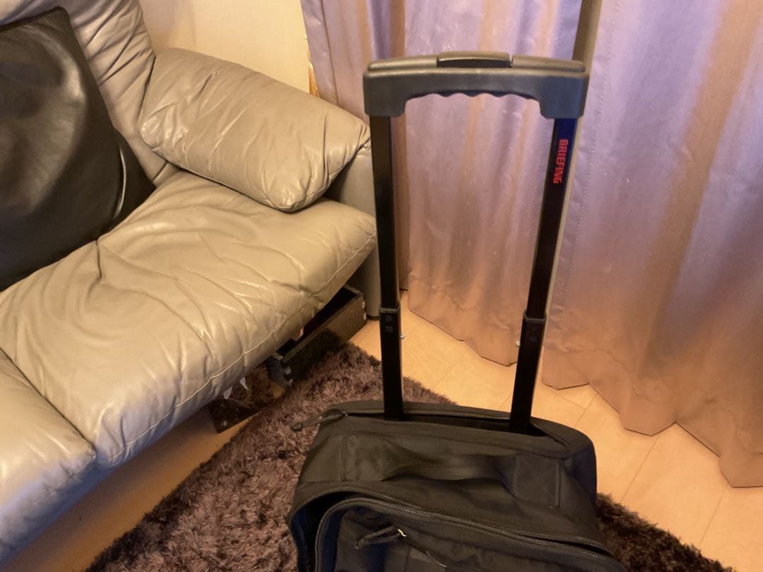 美品　廃盤　ブリーフィング　BRIEFING　CLOUD T4 キャリーケース