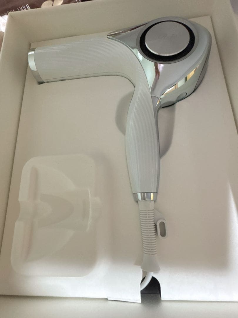 ReFa 光美容機能付きドライヤー