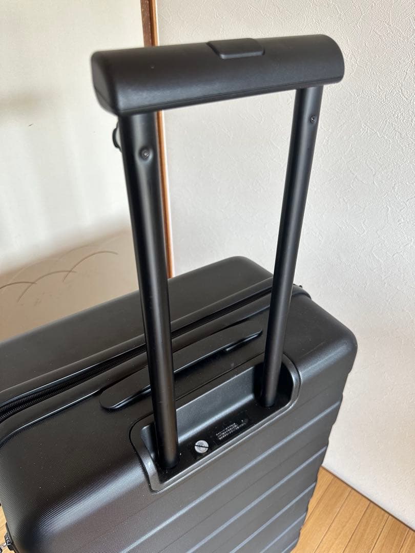 無印キャリーケース　スーツケース　63L ブラック 鍵1本