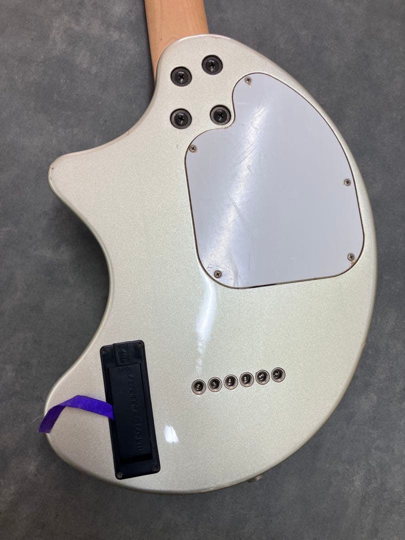 FERNANDES ZO-3 LITE ゼマイティス風 限定モデル　アルミ彫刻