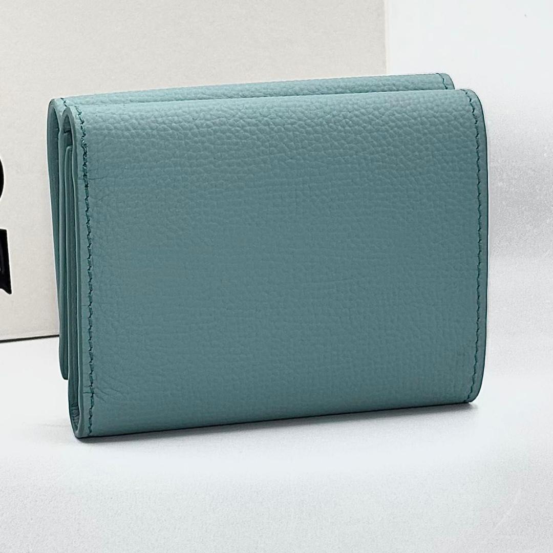 新品同様 完売色 希少 ロエベ 三つ折り財布 アナグラム ブルー コンパクト