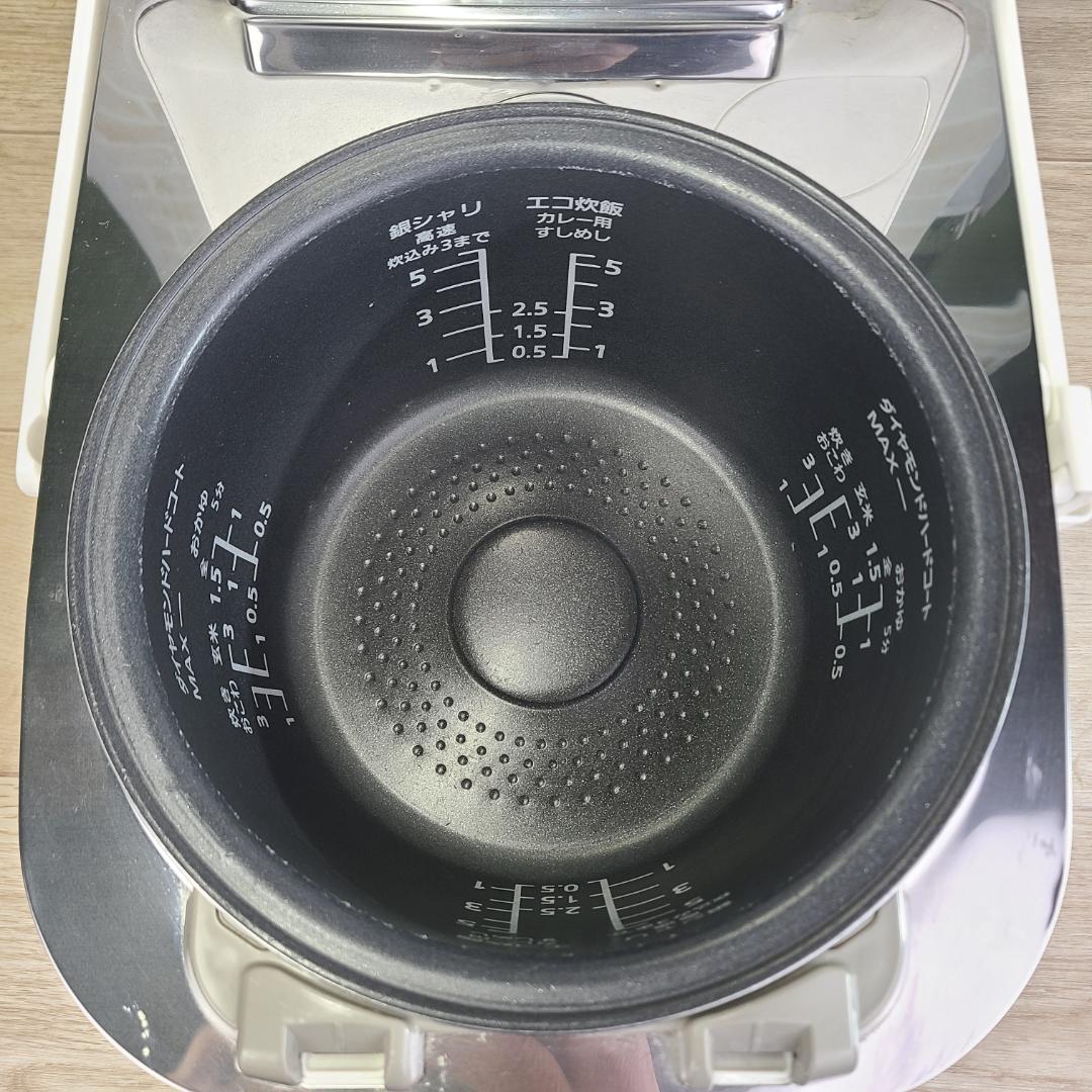 Panasonic 炊飯器 SR-PW109 5.5合 ホワイト Wおどり炊き